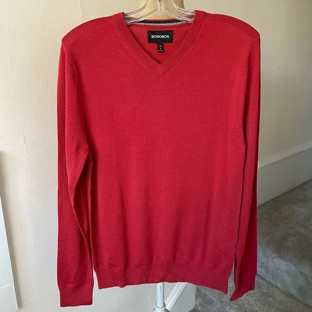Bonobos Red Slim Fit V-Neck Merino Wool Sweater EUC Size Medium